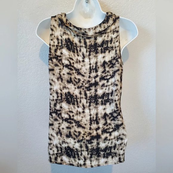 💚5/$25 Ann Taylor SILK Ruffled Neck Print Dress Size 2 - Picture 4 of 7
